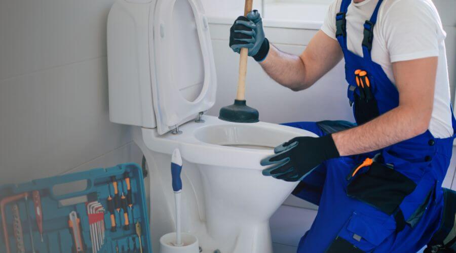Professional bathroom faucet installation in Saint Libory, IL